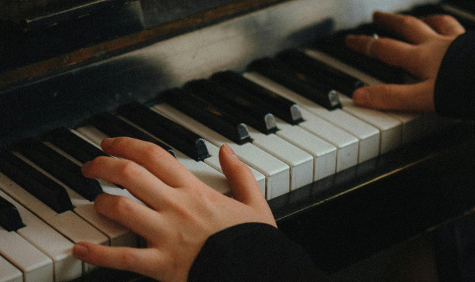 Saturday Afternoon Tea & Piano Sessions